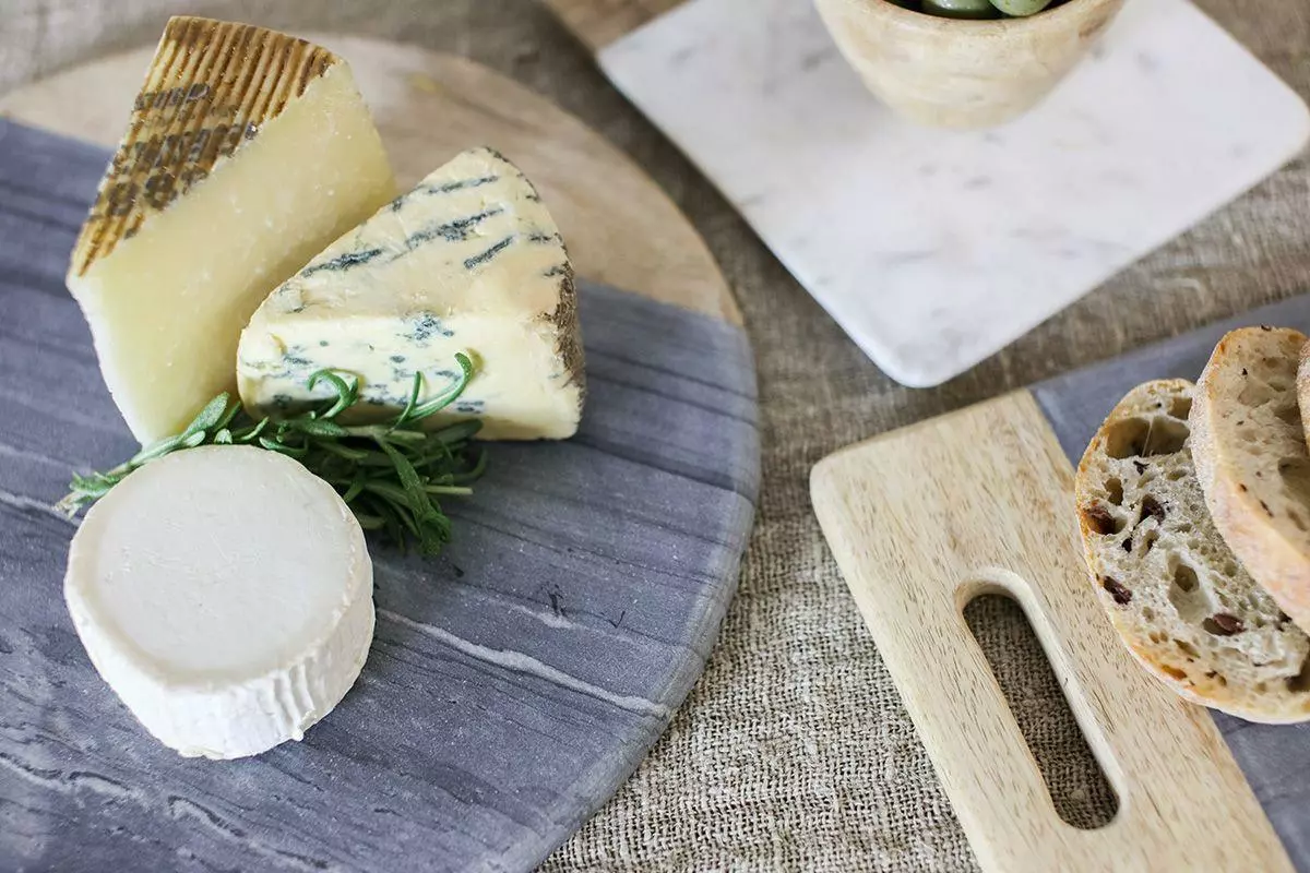 Nkuku Serveware Bwari Long Marble Board - Grey 4 Nkuku Serveware Bwari Long Marble Board - Grey