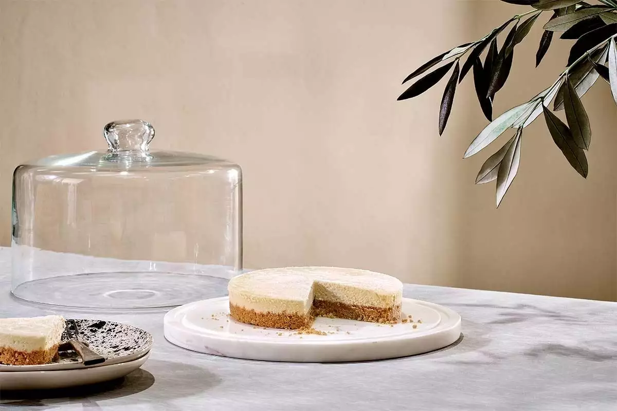 Nkuku Ovah Marble Cake Dome - White New Arrivals 4 Nkuku Ovah Marble Cake Dome - White New Arrivals