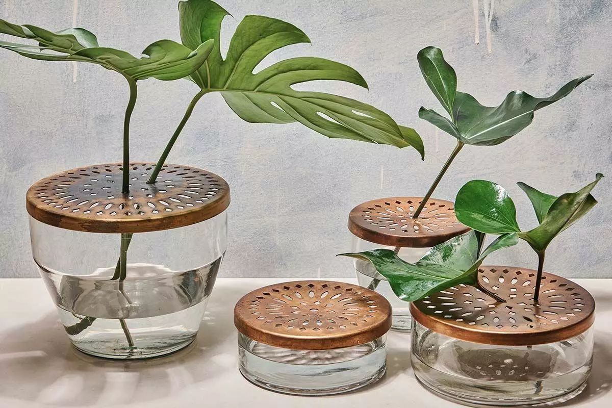 Nkuku Ramla Vase With Lid - Tapered Home Accessories 4 Nkuku Ramla Vase With Lid - Tapered Home Accessories