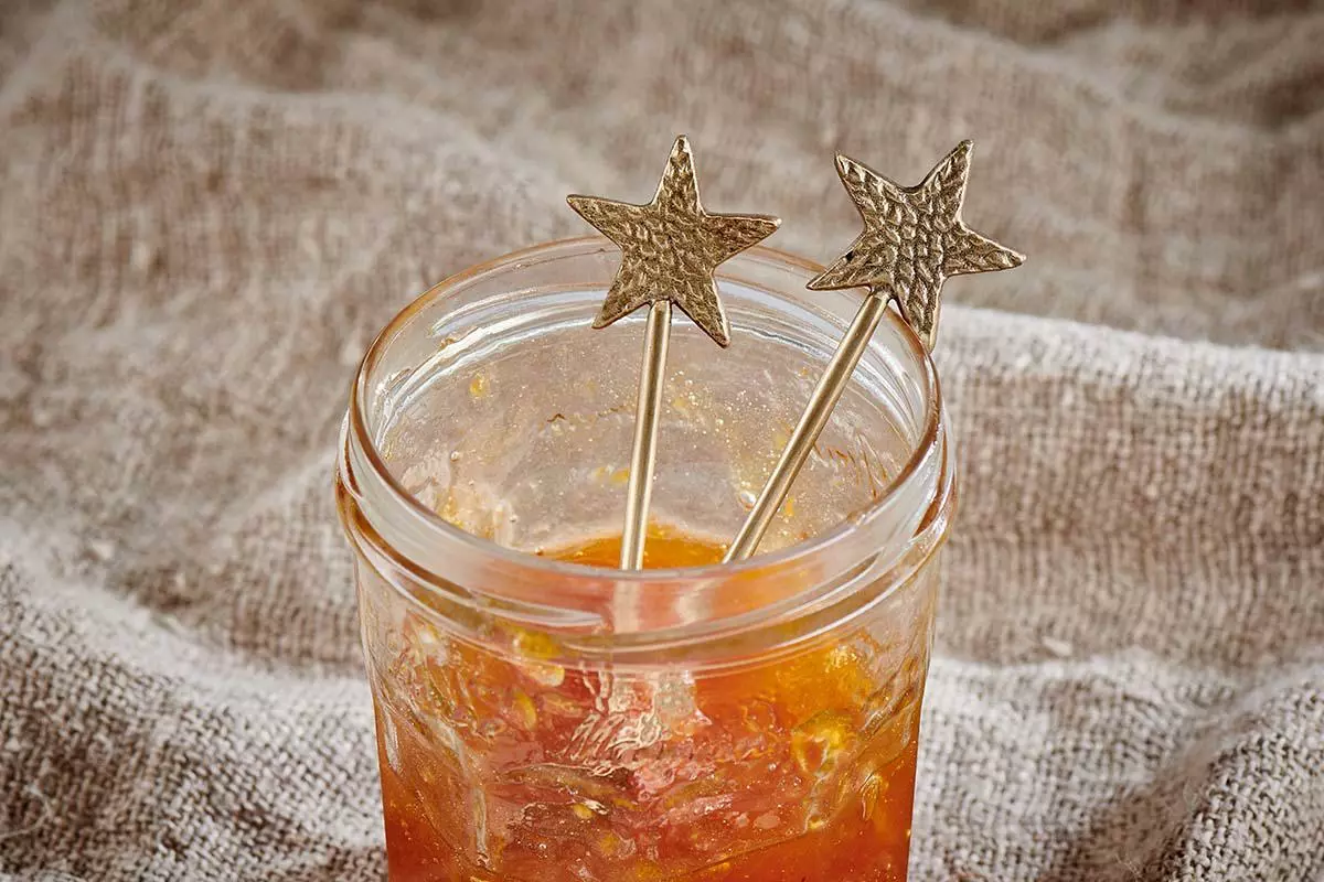 Nkuku Star Spoon Gift Set - Antique Brass (Set Of 2) Tableware 4 Nkuku Star Spoon Gift Set - Antique Brass (Set Of 2) Tableware