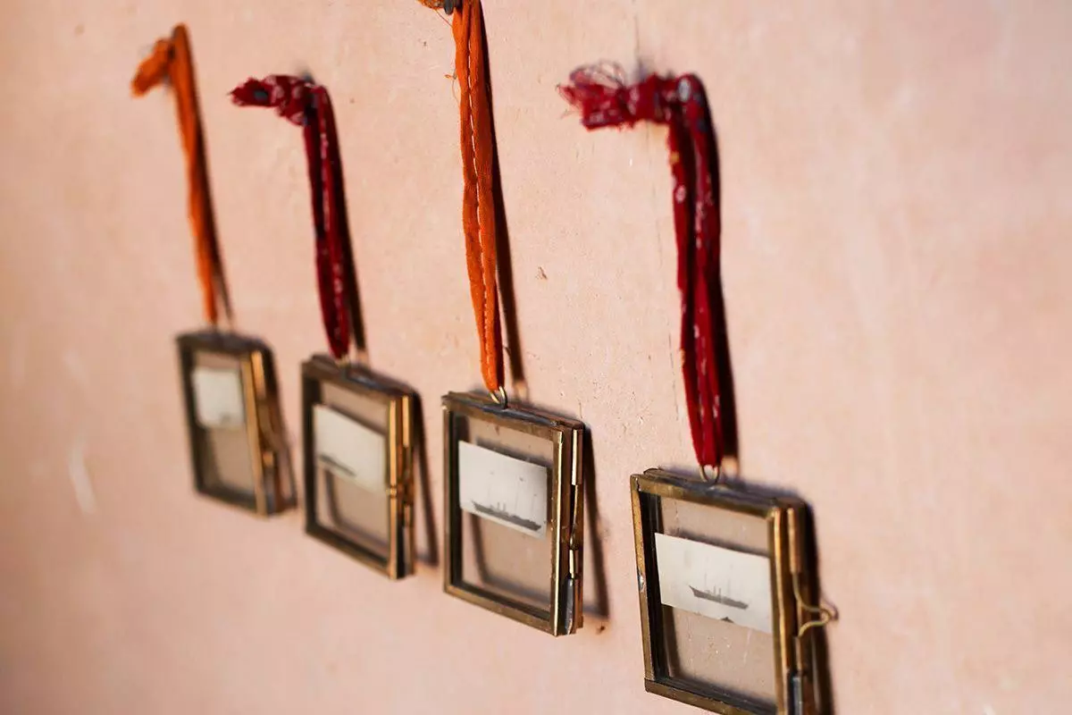 Nkuku Home Accessories Tiny Kiko Frame Antique Brass (Set Of 4) 4 Nkuku Home Accessories Tiny Kiko Frame Antique Brass (Set Of 4)