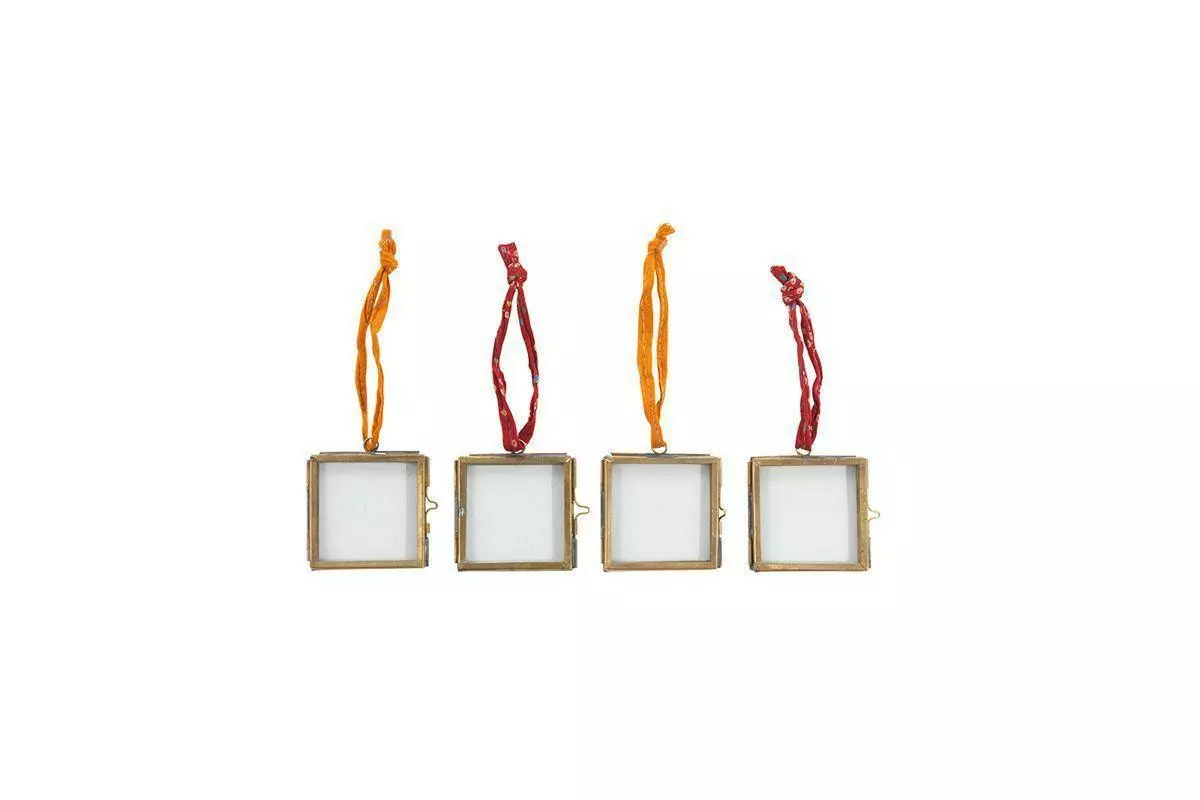 Nkuku Home Accessories Tiny Kiko Frame Antique Brass (Set Of 4) 6 Nkuku Home Accessories Tiny Kiko Frame Antique Brass (Set Of 4)